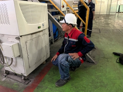 Cách Chuẩn bị trước khi Kỹ thuật viên Sửa chữa & Vệ sinh Máy lạnh Tủ điện